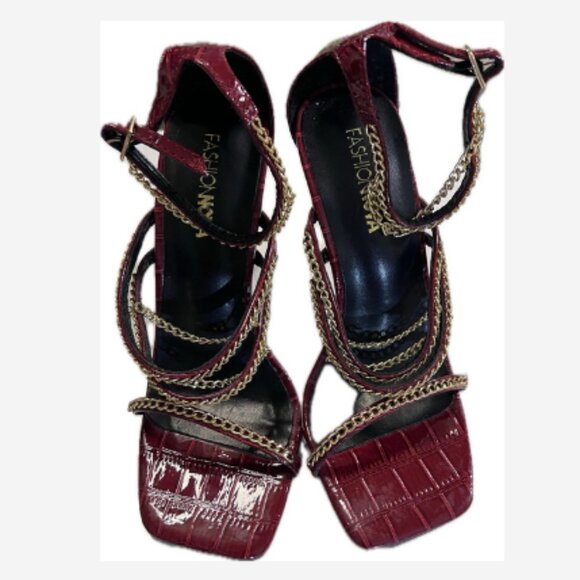 Fashion Nova Heels Stiletto Women's Size 6 Red Faux Croc Chains 4.5" Heel Buckle - Picture 5 of 8